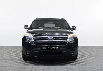 Подержанный автомобиль Ford Explorer 2012 года (2 фото)