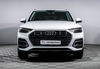 Подержанный автомобиль Audi Q5 2021 года (2 фото)