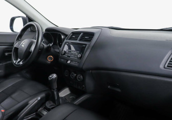 Подержанный автомобиль Mitsubishi ASX 2019 года (7 фото)