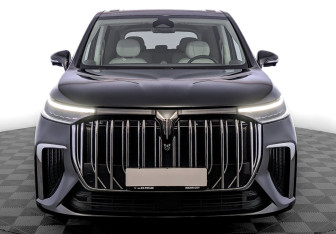 Новый Voyah Dream 2025 (5 фото)