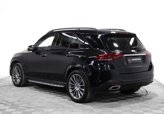 Подержанный автомобиль Mercedes-Benz GLE 2021 года (7 фото)