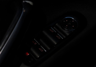 Подержанный автомобиль Ford Mondeo Sedan 2012 года (13 фото)