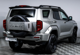 Подержанный автомобиль Tank 400 2023 года (5 фото)