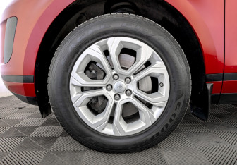 Подержанный автомобиль Land Rover Range Rover Evoque 2019 года (18 фото)
