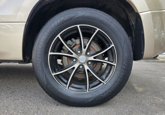 Подержанный автомобиль Suzuki Grand Vitara 2010 года (20 фото)