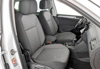 Подержанный автомобиль Volkswagen Tiguan 2021 года (23 фото)