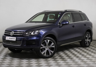 Подержанный автомобиль Volkswagen Touareg 2014 года (23 фото)
