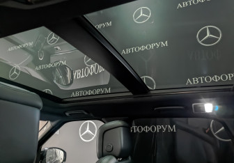Подержанный автомобиль Land Rover Range Rover Sport 2021 года (22 фото)