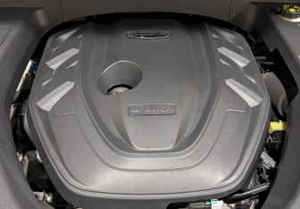 Подержанный автомобиль Geely Tugella 2023 года (9 фото)