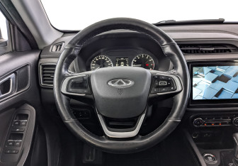 Подержанный автомобиль Chery Tiggo 4 2022 года (21 фото)