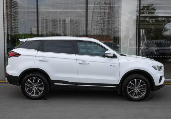 Подержанный автомобиль Geely Atlas Pro 2023 года (4 фото)