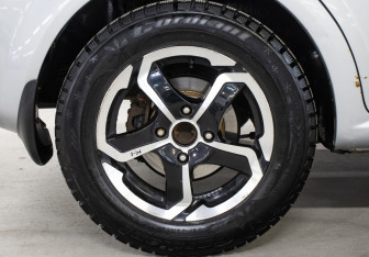 Подержанный автомобиль Chevrolet Lacetti Hatchback 2010 года (19 фото)