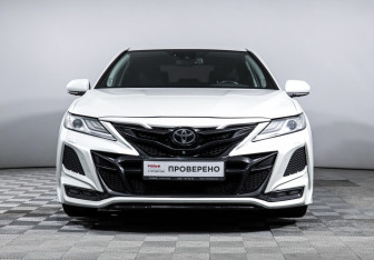 Подержанный автомобиль Toyota Camry Sedan 2019 года (2 фото)