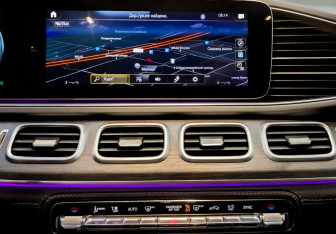 Подержанный автомобиль Mercedes-Benz GLE 2019 года (15 фото)