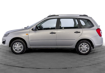 Подержанный автомобиль LADA (ВАЗ) Kalina Wagon 2017 года (8 фото)