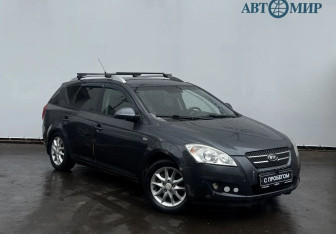 Подержанный автомобиль Kia Ceed Wagon 2008 года (3 фото)