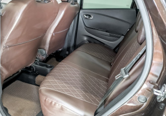 Подержанный автомобиль Renault Kaptur 2018 года (13 фото)