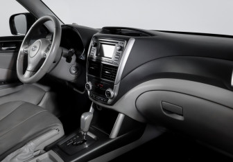 Подержанный автомобиль Subaru Forester Suv 2011 года (9 фото)