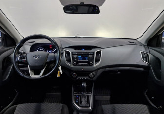 Подержанный автомобиль Hyundai Creta 2019 года (14 фото)