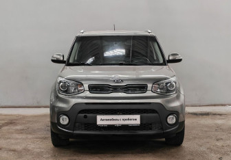 Подержанный автомобиль Kia Soul 2017 года (2 фото)