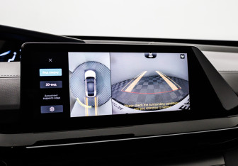 Подержанный автомобиль Changan UNI-V 2023 года (14 фото)