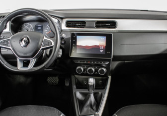 Подержанный автомобиль Renault Arkana 2021 года (11 фото)