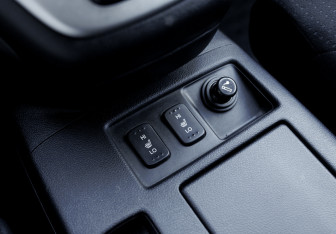 Подержанный автомобиль Honda CR-V 2014 года (27 фото)