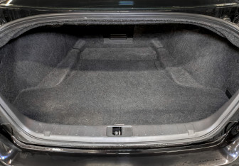 Подержанный автомобиль Infiniti M Sedan 2013 года (10 фото)