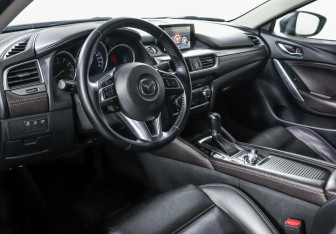 Подержанный автомобиль Mazda 6 Sedan 2016 года (8 фото)