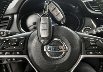 Подержанный автомобиль Nissan X-Trail 2020 года (17 фото)