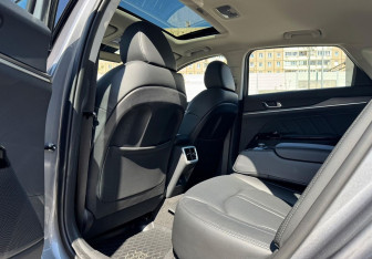 Новый Kia K5 2025 (10 фото)