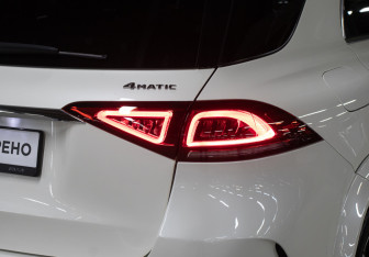 Подержанный автомобиль Mercedes-Benz GLE 2019 года (26 фото)