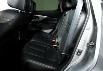 Подержанный автомобиль Nissan Murano Suv 2018 года (14 фото)