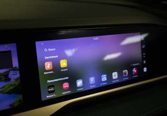 Подержанный автомобиль Geely Monjaro 2024 года (20 фото)