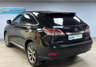 Подержанный автомобиль Lexus RX 2015 года (7 фото)
