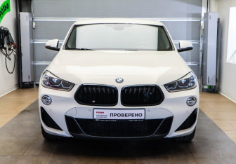 Подержанный автомобиль BMW X2 2019 года (2 фото)