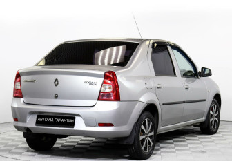 Подержанный автомобиль Renault Logan Sedan 2013 года (3 фото)