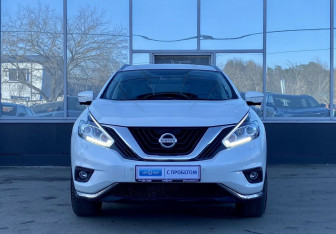 Подержанный автомобиль Nissan Murano Suv 2021 года (2 фото)