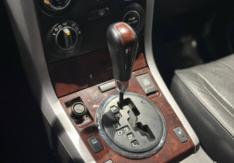 Подержанный автомобиль Suzuki Grand Vitara 2007 года (9 фото)