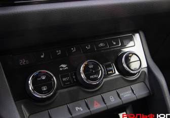 Подержанный автомобиль Skoda Kodiaq 2019 года (15 фото)