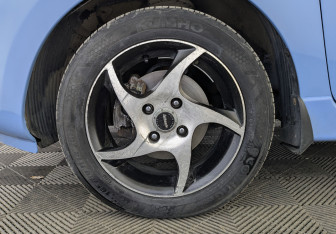 Подержанный автомобиль Kia Picanto 2011 года (12 фото)