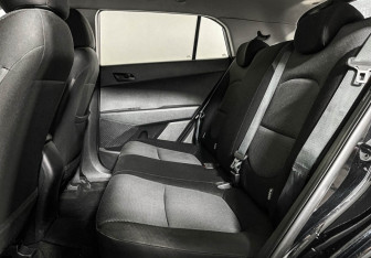 Подержанный автомобиль Hyundai Creta 2018 года (10 фото)