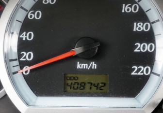 Подержанный автомобиль Chevrolet Lacetti Sedan 2007 года (15 фото)