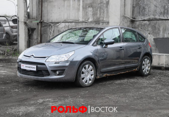 Подержанный автомобиль Citroen C4 Hatchback 2010 года (1 фото)