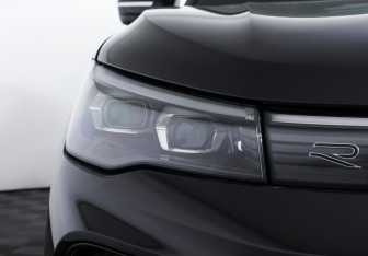 Подержанный автомобиль Volkswagen Tiguan 2024 года (25 фото)