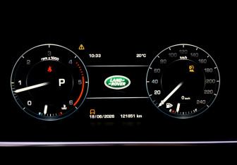 Подержанный автомобиль Land Rover Range Rover 2015 года (12 фото)