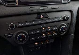 Подержанный автомобиль Kia Sportage 2017 года (21 фото)