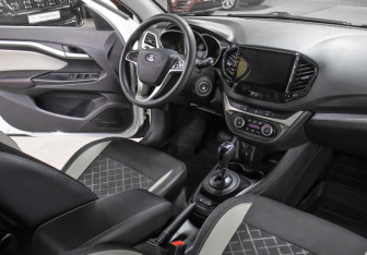 Подержанный автомобиль LADA (ВАЗ) Vesta Wagon 2019 года (11 фото)