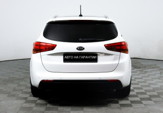 Подержанный автомобиль Kia Ceed Wagon 2014 года (6 фото)