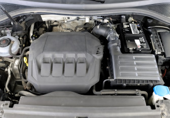 Подержанный автомобиль Volkswagen Tiguan 2021 года (9 фото)